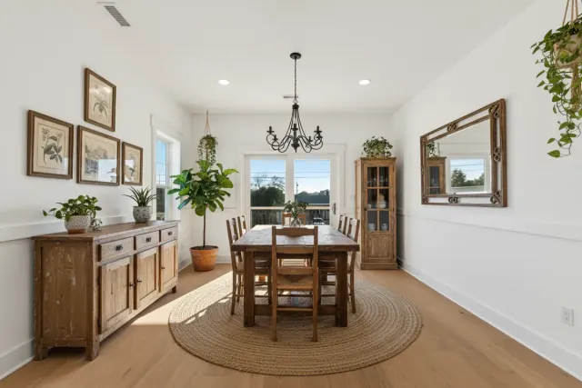 The same dining room, furnished in a Rustic style